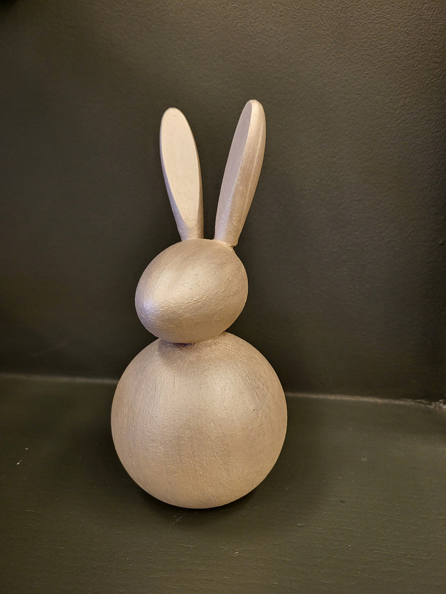 Feather Rabbitears Wood Rabbit figurine – Vintage Feather