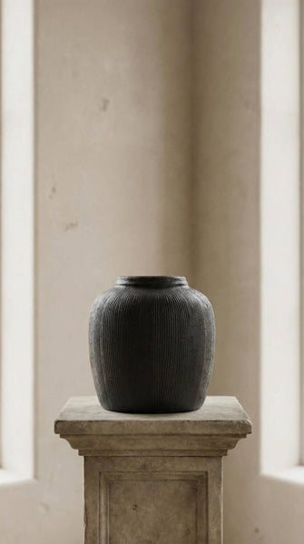 Terracotta Vase - Mirella