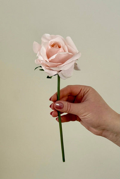 Real Touch Small Rose Bundle: Pink