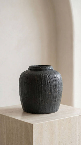 Terracotta Vase - Mirella