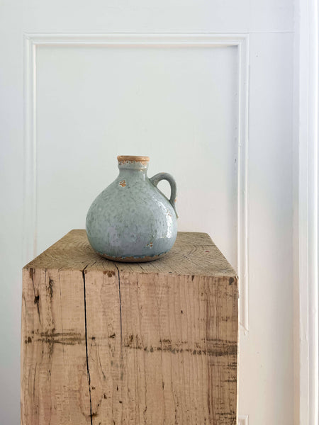 Delphi Vintage-Style Jug