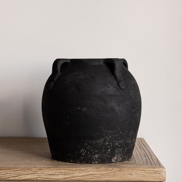 Noir Black Wash Vase With Handles 7"