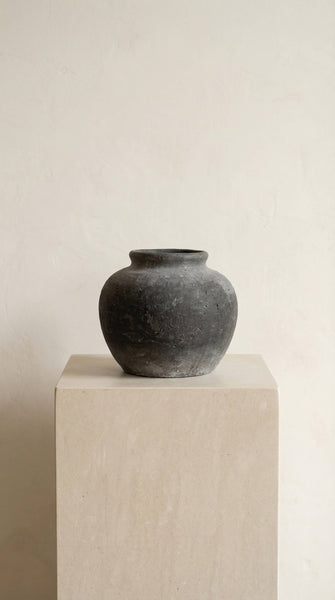 Terracotta Vase- Elna
