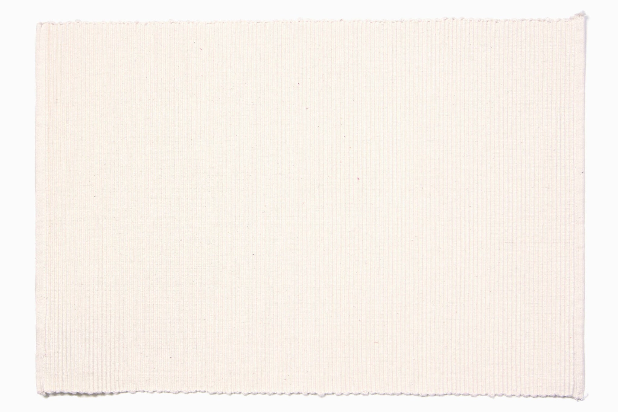 Placemats  Ribbed Solid - White