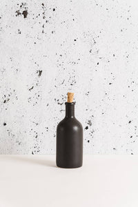 Stoneware Olive Oil Bottle | Jazz 21 oz | Black